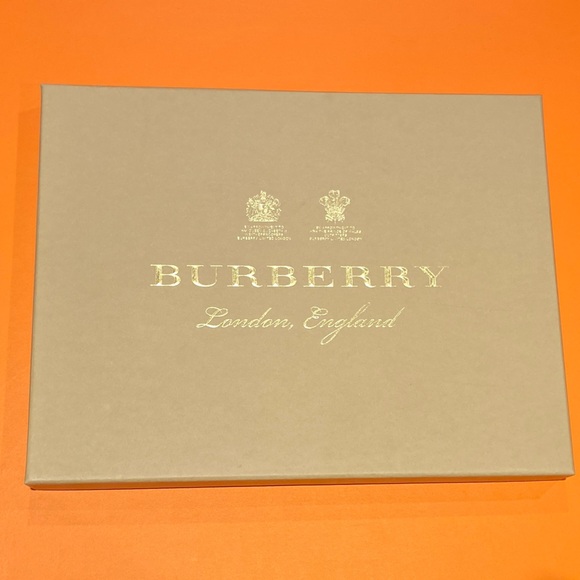 Burberry Ombre Check Silk Scarf w/ Box - Picture 4 of 6